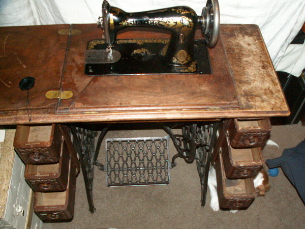 1920 singer sewing machine